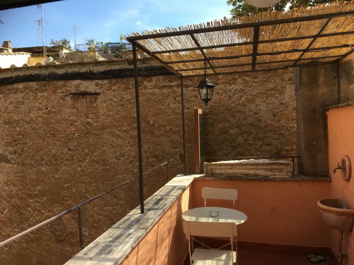 Montoro 15 Attic *