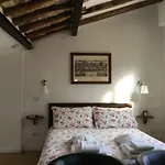 Montoro 15 Attic Suite